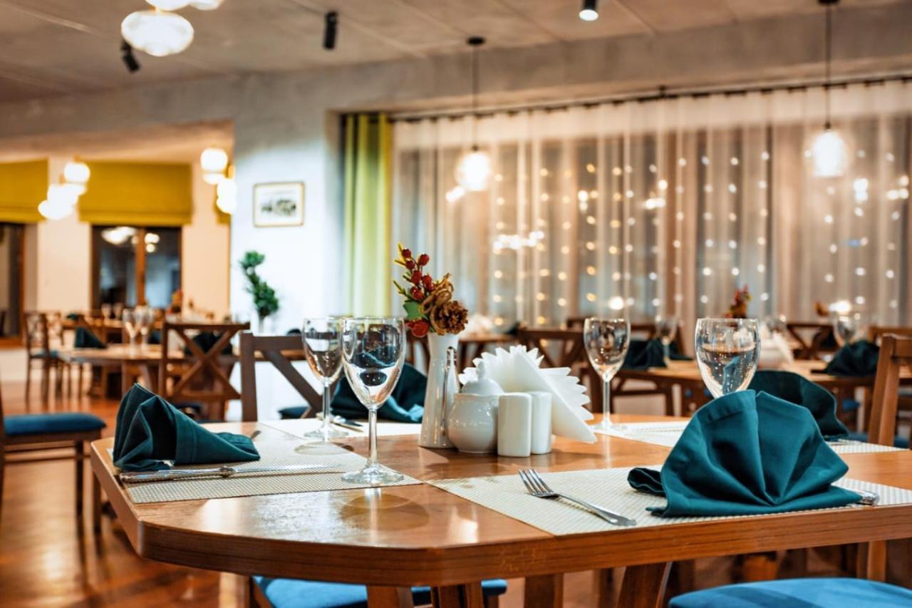 Park Hotel Kokshetau Shchūchīnsk Dış mekan fotoğraf