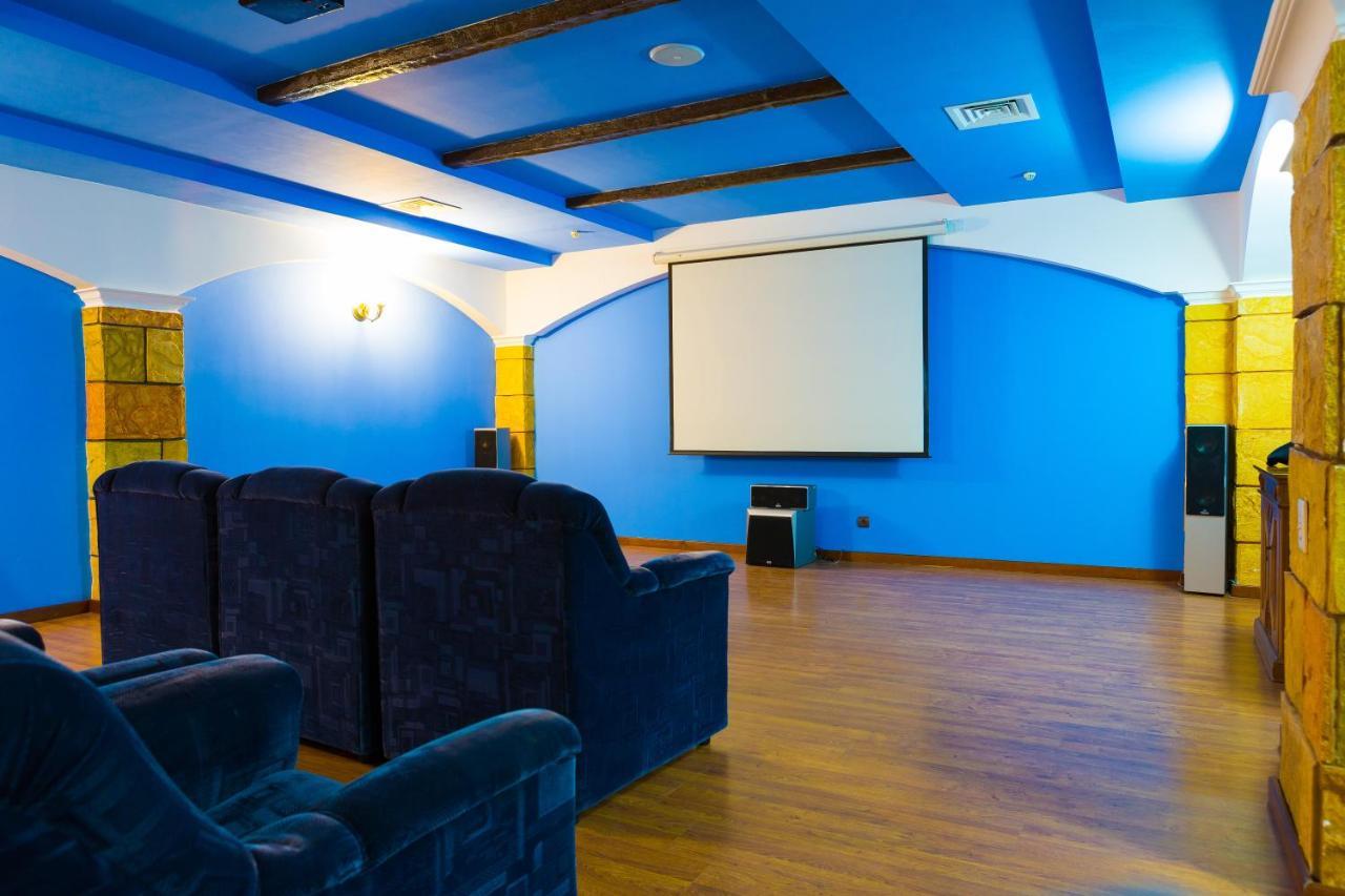 Park Hotel Kokshetau Shchūchīnsk Dış mekan fotoğraf